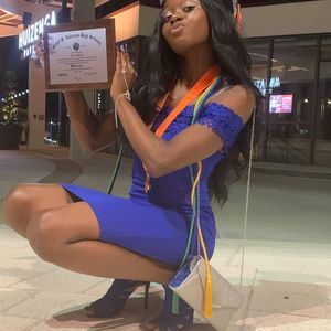 Meet your Posher, Deanna